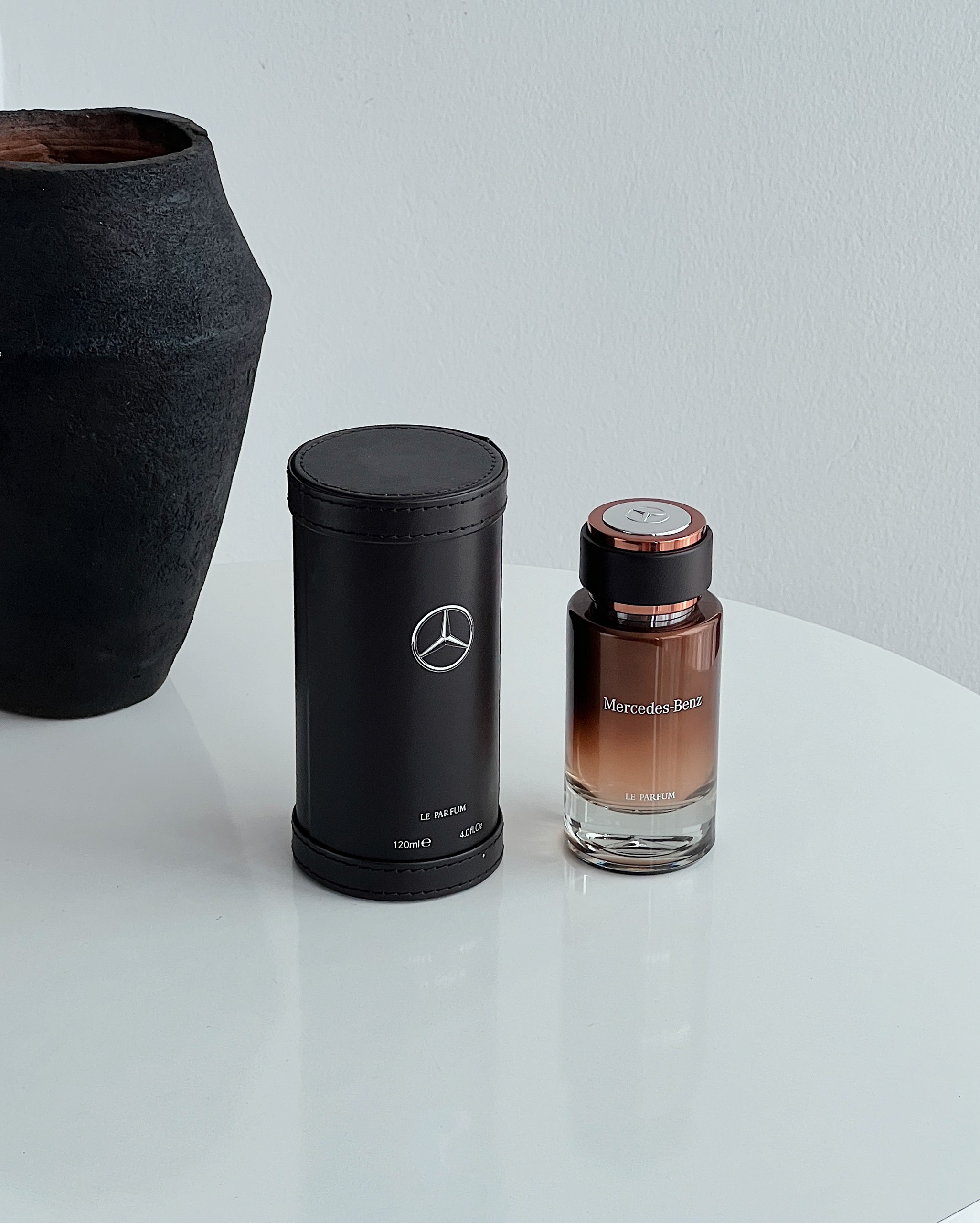 z4403527773906_a227163017fe5486343c58514b4ef01e